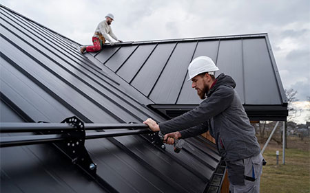 Metal Roofing in Richmond Hill: A Smart Choice for Homeowners